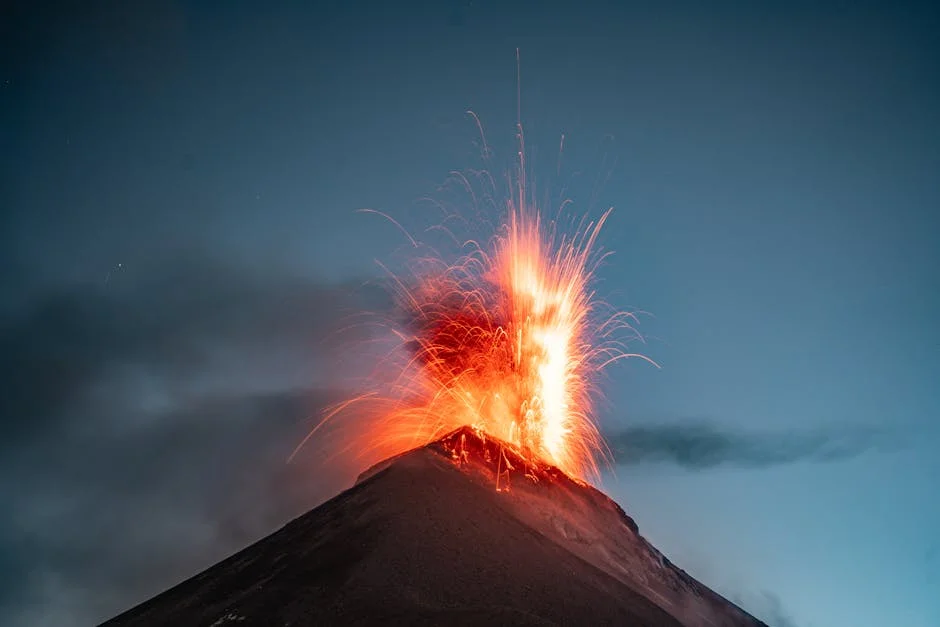 Indonesia Volcano Eruption Triggers Market Jitters for Singapore Travelers