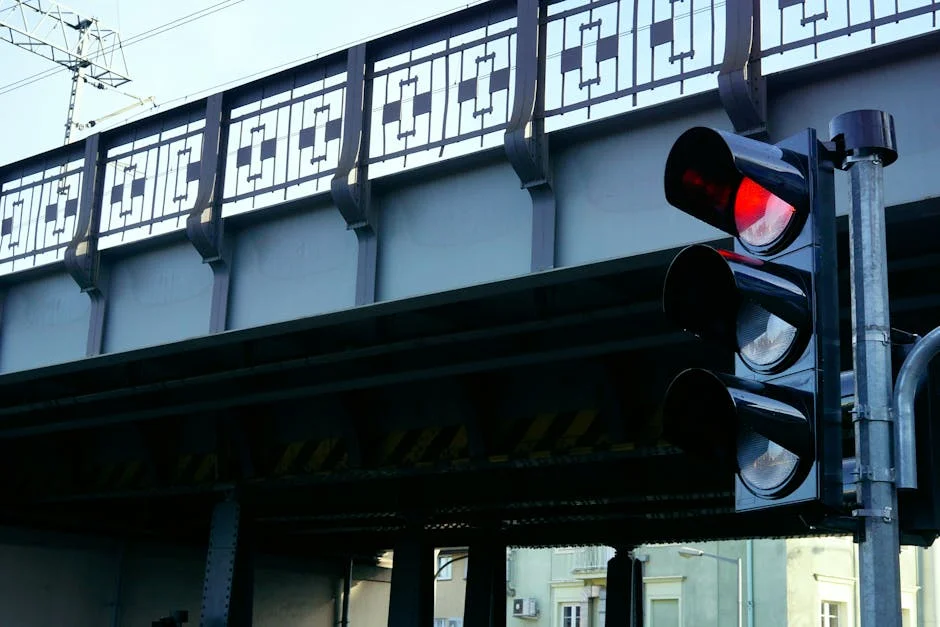 Israel Halts Oil Exports to Iran — and Global Markets React — Politics Governance