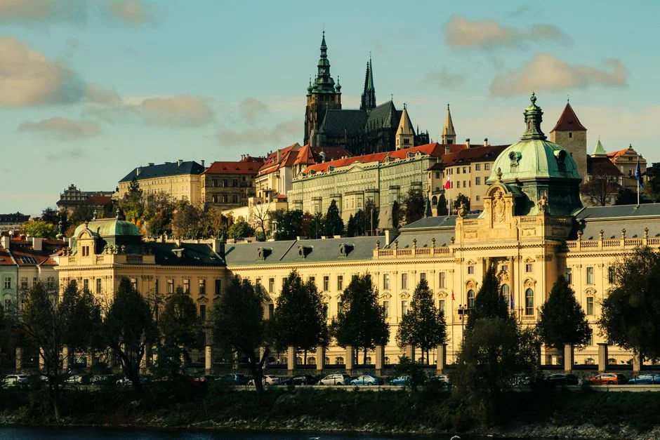 Taiwan Honors Czech Senate Chief — Beijing Signals Diplomatic Retaliation — Technology Innovation